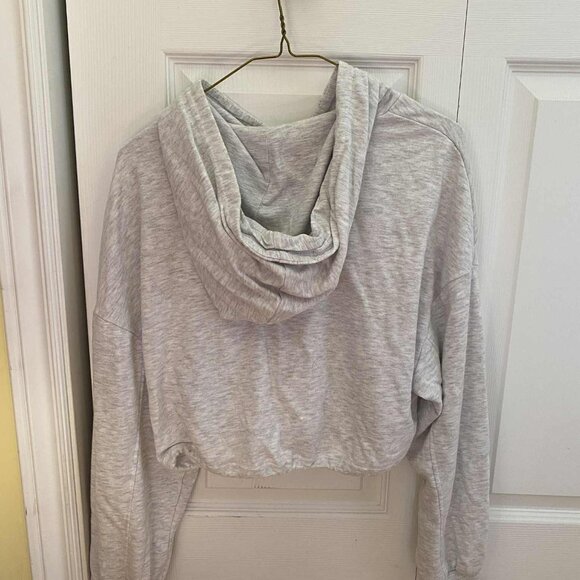 Gray Cropped Sweater - Picture 3 of 3